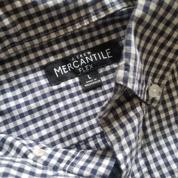 J Crew Long Sleeve Button Down - Picture 3 of 3